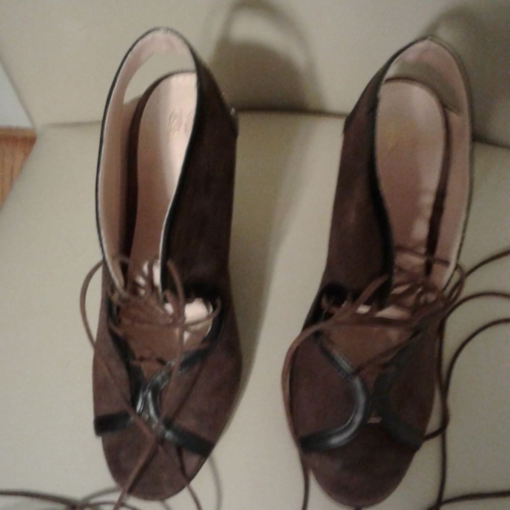Brown leather wedge